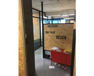 신사역 5분거리 카페같은 사무실 함께써요...40만원/월 (관리비,전기세,인터넷 포함)