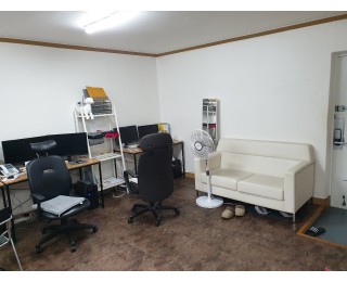 잠실역 9번 출구앞 사무실 쉐어 모집합니다