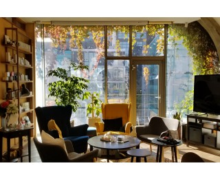 강남구신사동 카페같은 사무실 (압구정역3번 출구)