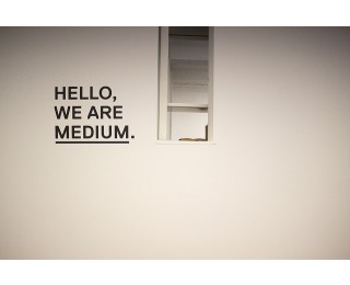 강남구 신사역 근처 디자인사무실 쉐어합니다.