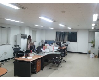 역삼역 사무실 같이 쓰실분 찾습니다.