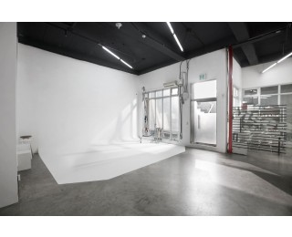 스튜디오 쉐어 하실 분 모십니다.