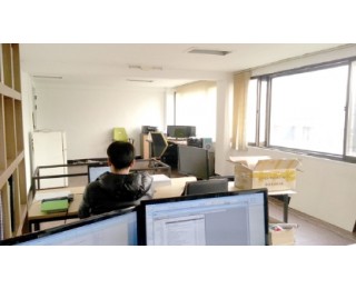 홍대 서교동 사무실 공유하실 분 찾습니다.