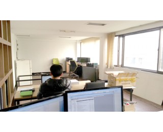 홍대 서교동 사무실 공유하실 분 찾습니다.