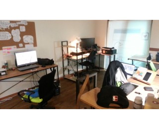 [홍대/ 합정 / 상수] 작업실 멤버를 구합니다.