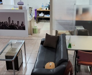 사무실함께사용하실분찾습니다.