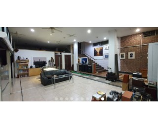 마두동성당인근 주택가 지하1층 사무실쉐어합니다.