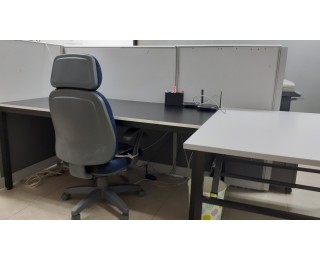 현재 공실 입니다 당사 연구실 전체 사용 해도 됩니다