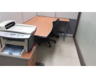 인터넷+관리비 모두 푸함 월20만원에 사무실공유 사용 하실분 구합니다