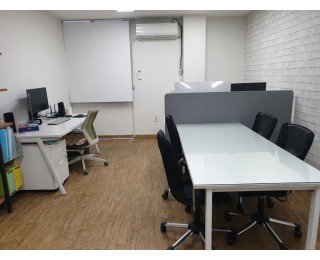 사무실 쉐어 하실분 구합니다(여자분1명)