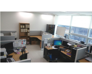 [판교]판교테크노밸리 깨끗하고 넓은 독립 사무실 쉐어합니다.