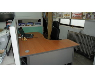 사무실 함께 쓰실분~