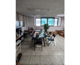 상주인원 없는 좋은 위치 깨끗하고 넓은 사무실