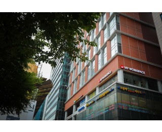 마이워크스페이스 1호점 :: 강남역 1번 출구 :: 전망 좋은, 공유오피스 1인실 입주가능!