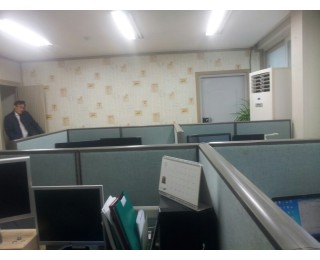 잠실사무실쉐어,석촌역 사무실쉐어,공동사무실쉐어,인테리어(이중창문),전기 공사로 깔끔 합니다