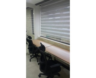 강남구 역삼역 포스코사옥 뒤편, 공동사무실 입니다    18~20만원(1석당),   4인룸 전체사용시 (60만원)