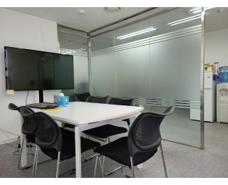 [압구정] 사무실 공간 쉐어 하실 분 구합니다.