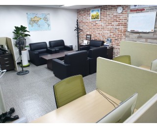 사무실 분리사용 가능 독립된 공간 3명 이상 넓고 깨끗함