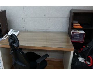 선릉역 도보5분 오피스텔 사무실(월20만), 같이 쓰실 분 구합니다