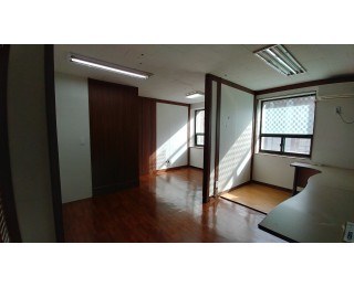 역삼역 4번출구 도보3분 거리 큰방 1개 쉐어합니다.(보500만/월110만)