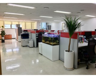 선릉역 도보 7분 깔끔한 사무실 쉐어 합니다.