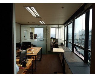 강남역. 4인 사용가능 오피스 쉐어 구합니다
