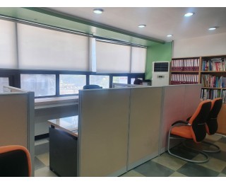 [종로]종각역 사무실 쉐어 구합니다!!!