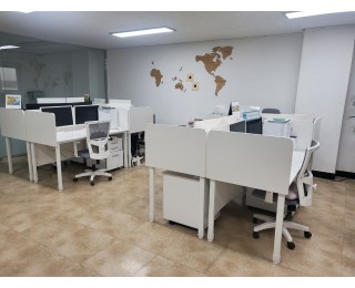 안국역 출구에서 200m (1분거리)