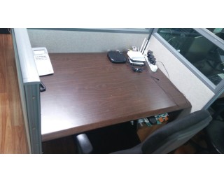 강남역 CGV 뒷편 사무실 공유합니다.