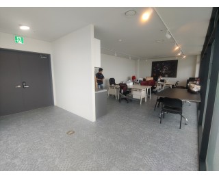 사무실 공유합니다 함께 쓰실분 구합니다.