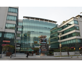 강남 서초 교대역 4번 출구 1분 거리 사무실 쉐어 - 여행사, 유학원 선호