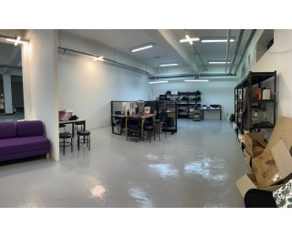 일산 장항동 패키지단지 내 디자인오피스 쉐어합니다.