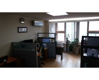 강남역까지 20분! 분당 최고의 업무타운에서 가족같이 일할 분을 모십니다!