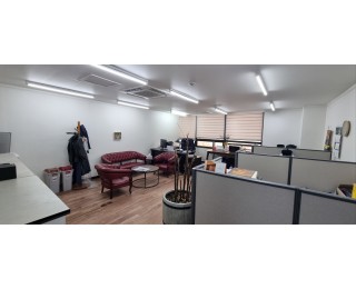 선정릉역에서 도보 2분, 선릉역에서 도보 5분 일반 사무실 공유자 모집합니다.