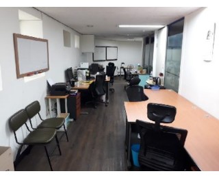 저희는 it스타트업으로 it쪽에 있는 분과함께 사무실을 공유하려합니다.