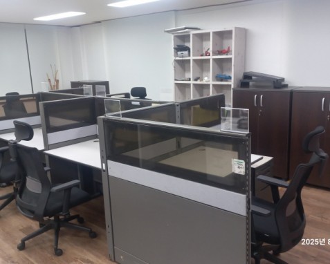 강남 신사역 3분 사무실 필요하신 분~